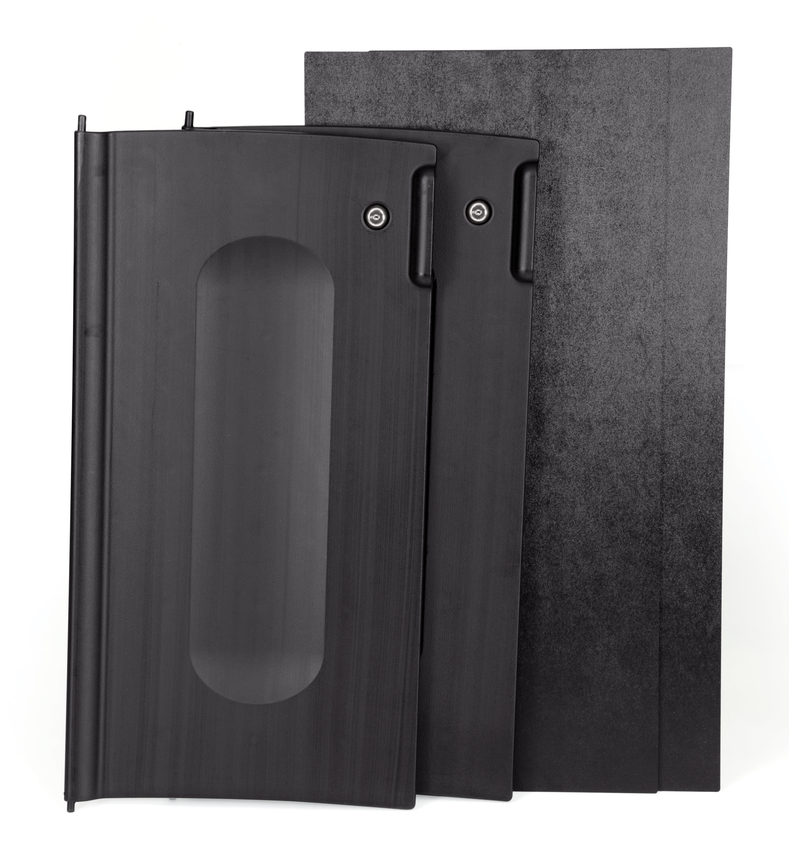 乐柏美商务用品行政系列可锁式门组件可与清洁推车组合使用，在作业全程安全隐蔽地存放清洁用品，确保顾客安全，维持专业形象。