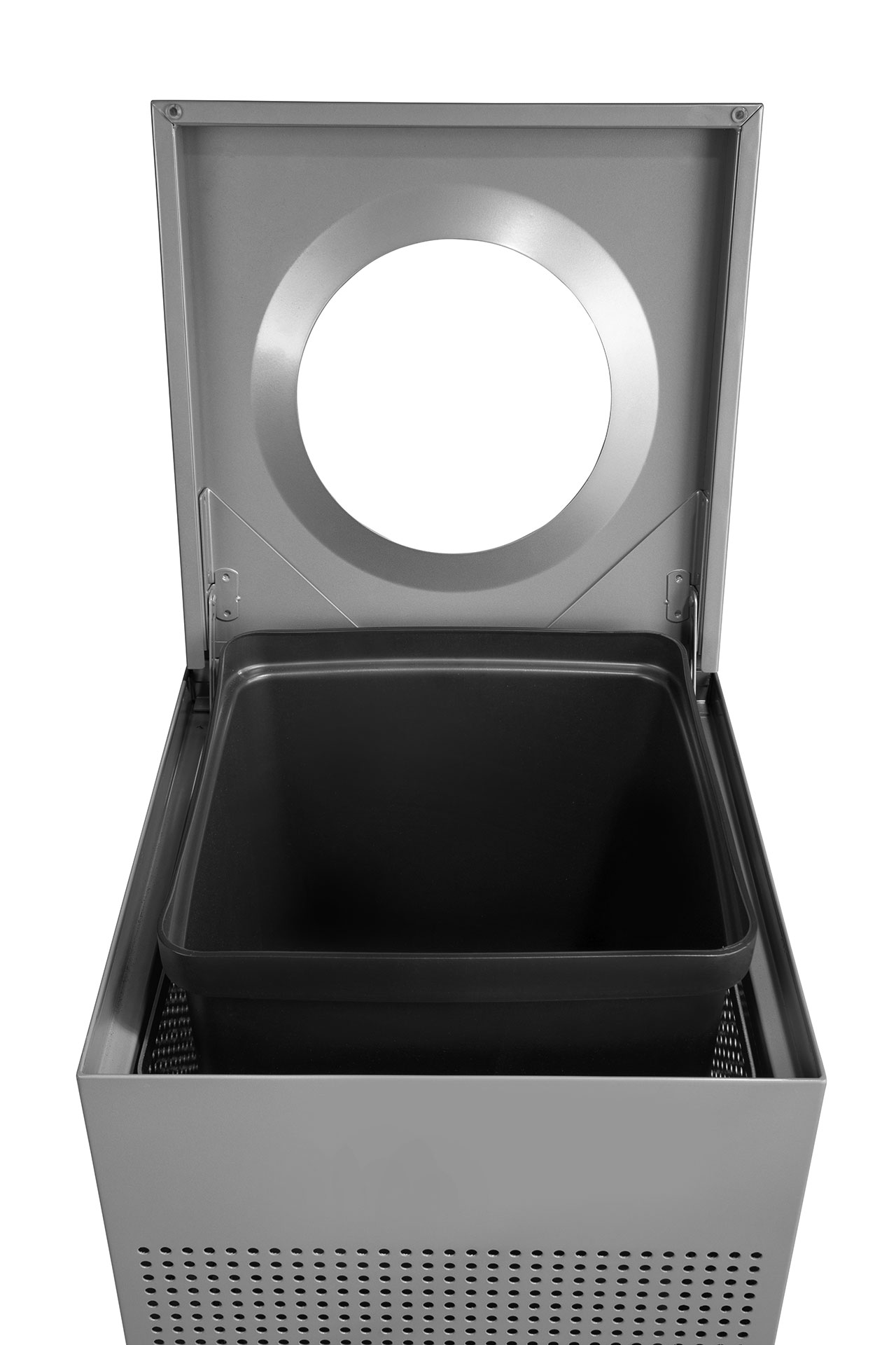 这款设计线条流畅的斯丽·影系列装饰型方形室内垃圾桶（61L，FGSC14）采用现代化的镂空图案设计，可与现代化空间环境完美融合。高品质材料与精湛工艺确保产品能够承受日常高频使用的严苛考验。