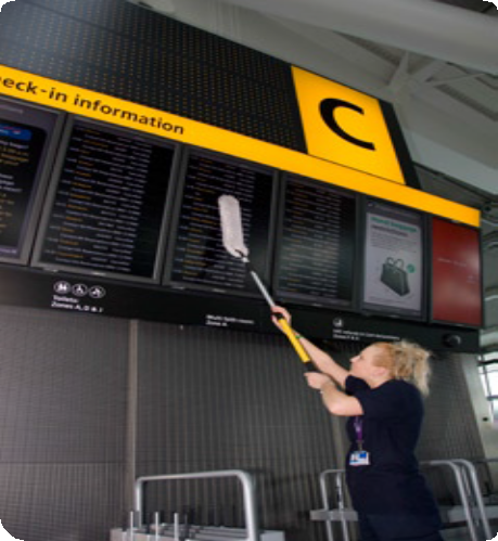 乐柏美商务用品（RCP）HYGEN™微纤清洁系统 为希思罗机场5号航站楼提供高效的清洁方案(图1)