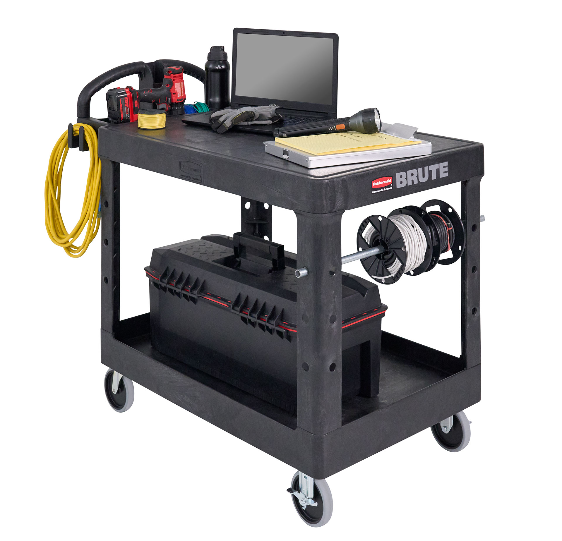 乐柏美商务用品双层齐平式舒适手柄推车（中号）采用坚固耐用的结构性泡沫材质制造，具有防凹陷、防掉漆、防剥落等优异性能。2层搁板可承载约226.79kg的材料。这款推车设计精心，配备符合人体工学的把手以实现最佳手持位置，圆角设计可保护墙壁和家具，10cm无痕万向脚轮确保轻便灵活的移动。此外，推车还设有模压储物槽与卷材放置凹槽，顶部与底部搁板均可快速取用工具与耗材，是一款适用于各类设施的高实用性多功能推车。